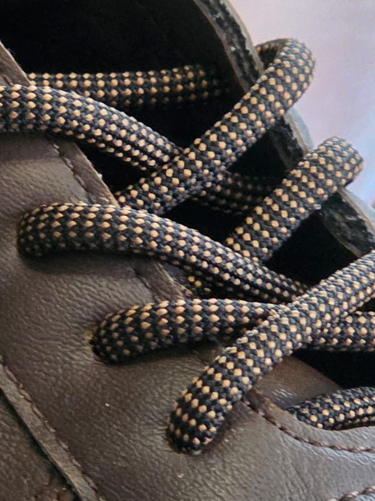 Punteado Negro Habano